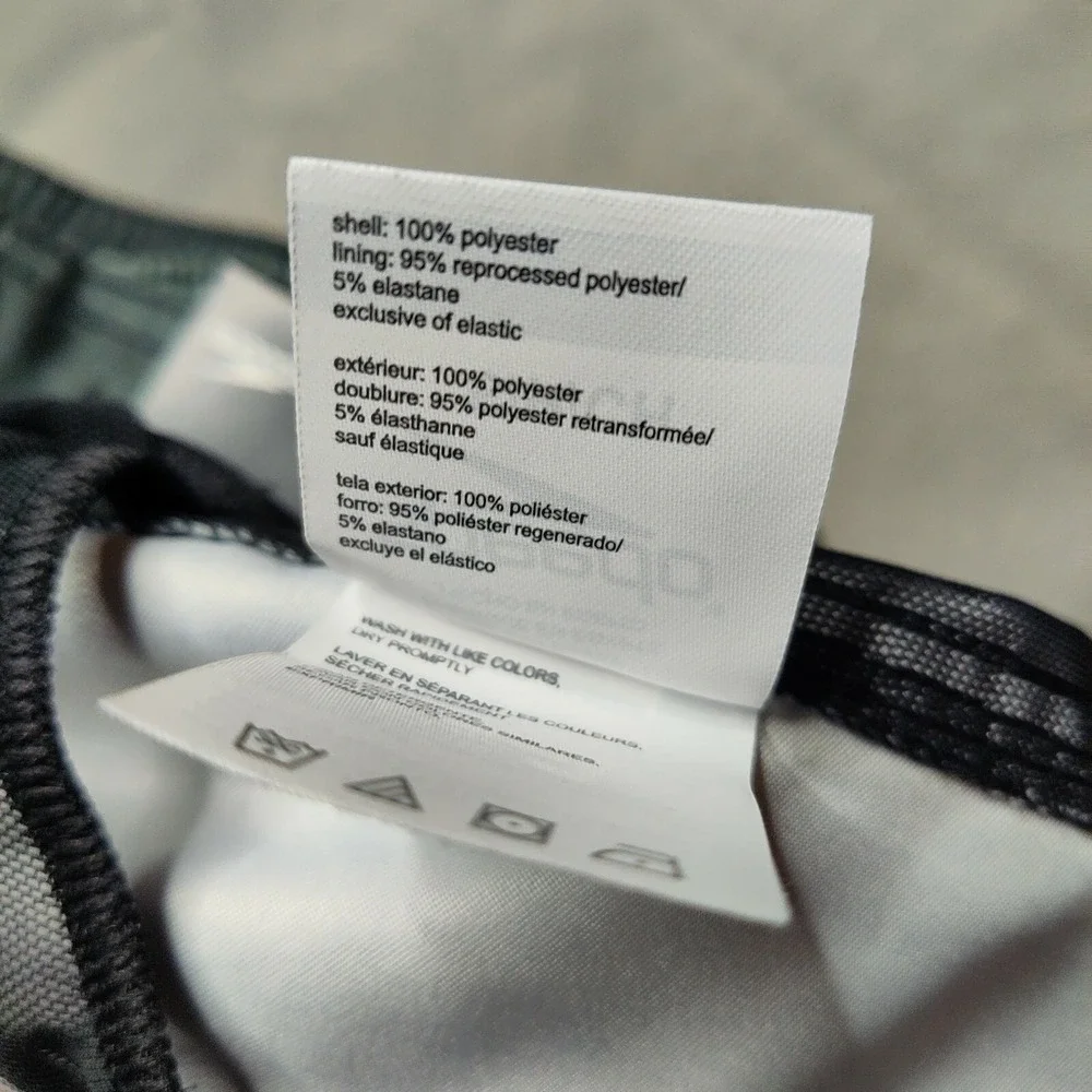 SPEEDO Men Small Bondi Boardshorts Black Comfort Stretch Swim Trunks‎ NEW